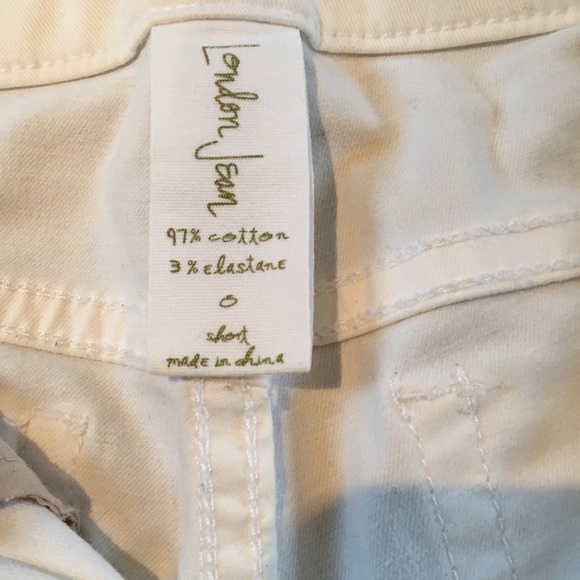 London fog, white pants. Stretch light cotton with two bottom closure - Picture 2 of 4